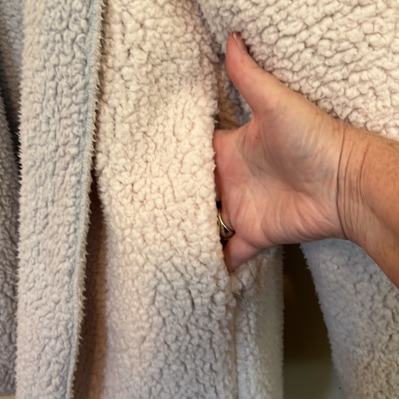 Urban Outfitters Plush Teddy Bear Open Front Blush and Grey Roomy Thick … - Picture 5 of 7